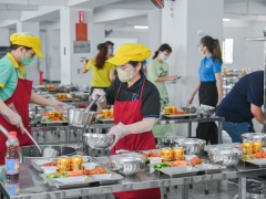 BỮA CƠM CÔNG ĐOÀN